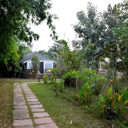 Sultan Bagh Resort By The Sky Imperial 萨瓦伊马多普尔 外观 照片