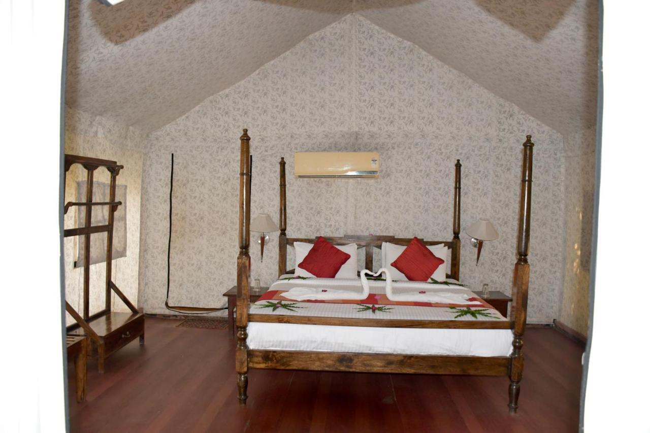 Sultan Bagh Resort By The Sky Imperial 萨瓦伊马多普尔 外观 照片