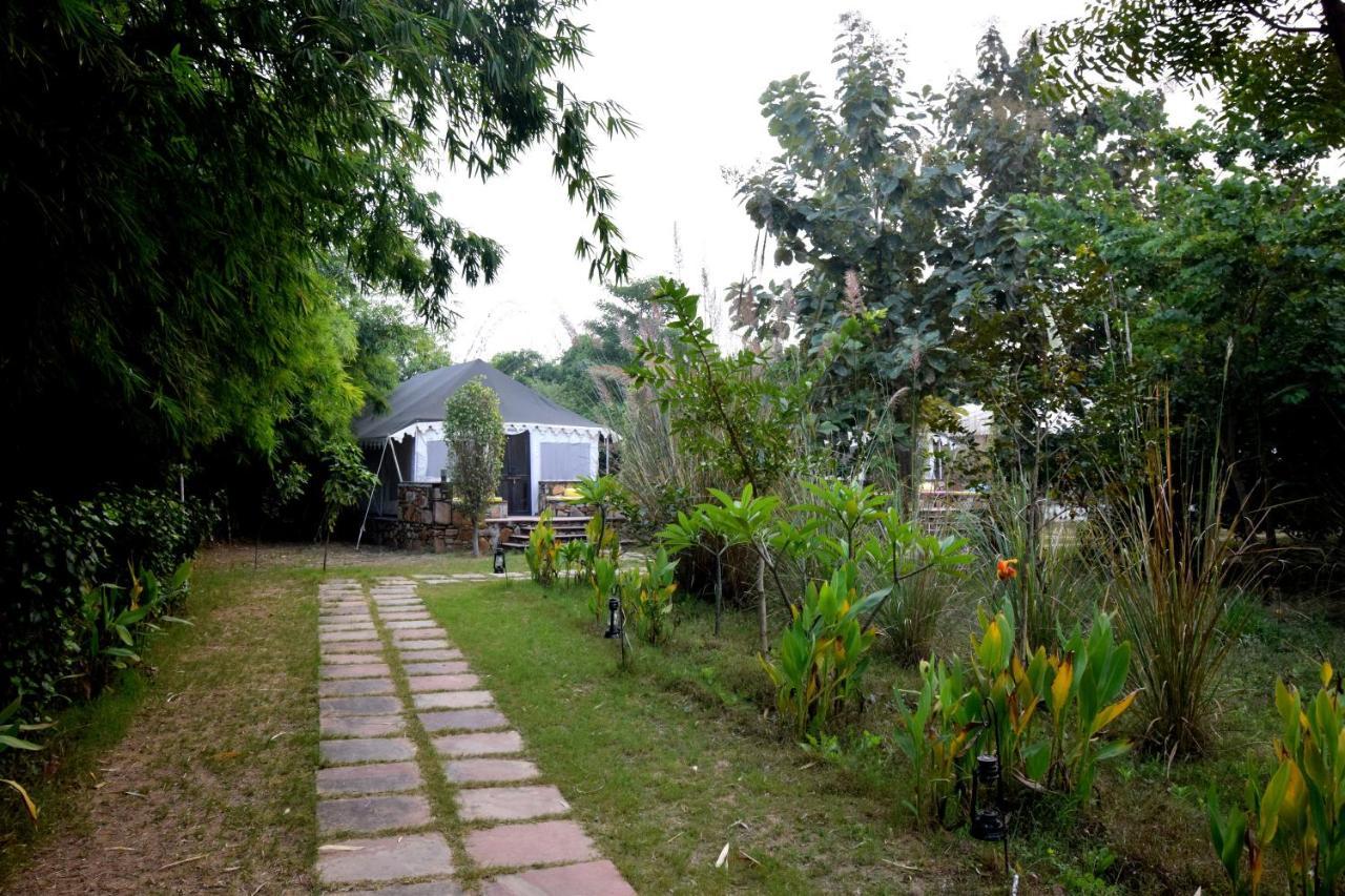 Sultan Bagh Resort By The Sky Imperial 萨瓦伊马多普尔 外观 照片