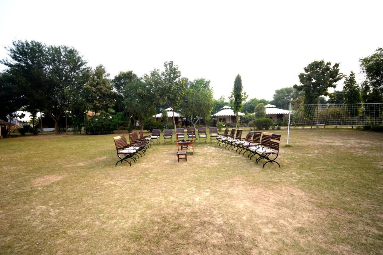 Sultan Bagh Resort By The Sky Imperial 萨瓦伊马多普尔 外观 照片