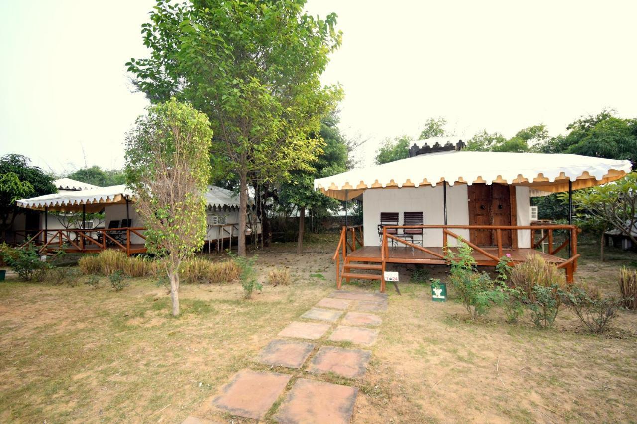 Sultan Bagh Resort By The Sky Imperial 萨瓦伊马多普尔 外观 照片