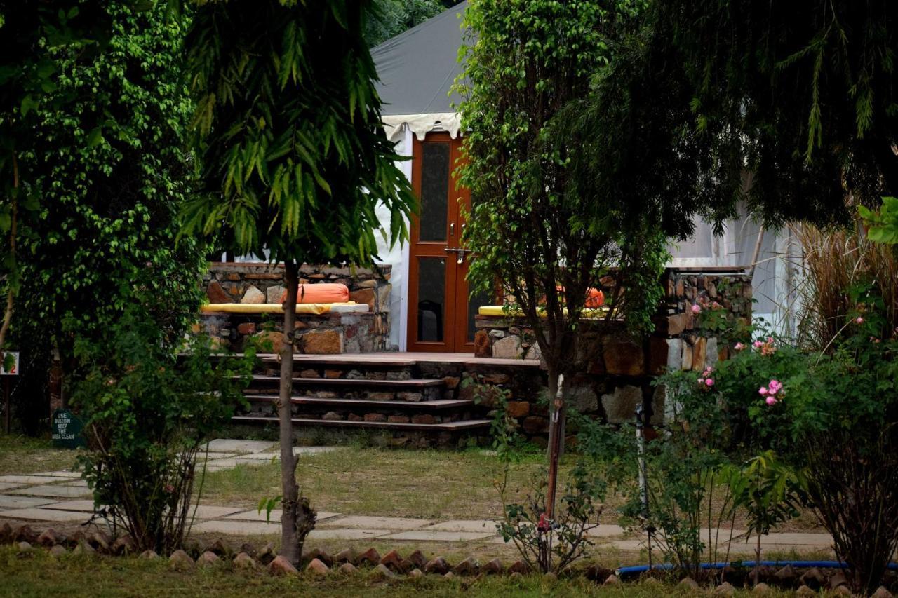 Sultan Bagh Resort By The Sky Imperial 萨瓦伊马多普尔 外观 照片