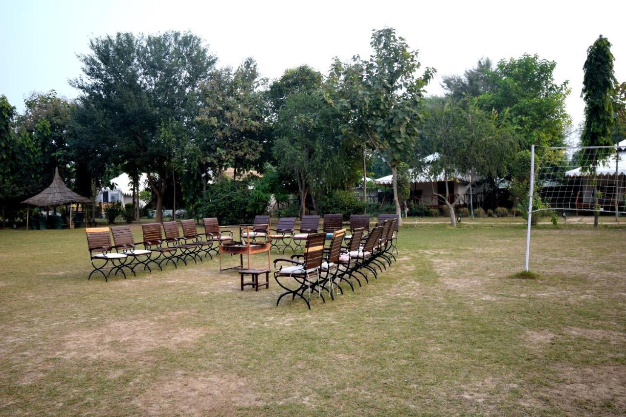 Sultan Bagh Resort By The Sky Imperial 萨瓦伊马多普尔 外观 照片