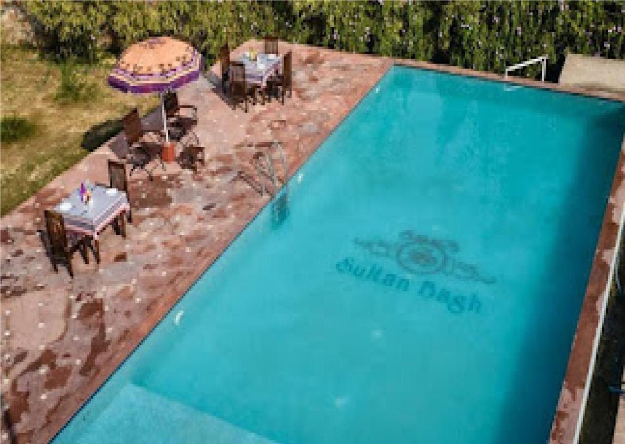 Sultan Bagh Resort By The Sky Imperial 萨瓦伊马多普尔 外观 照片