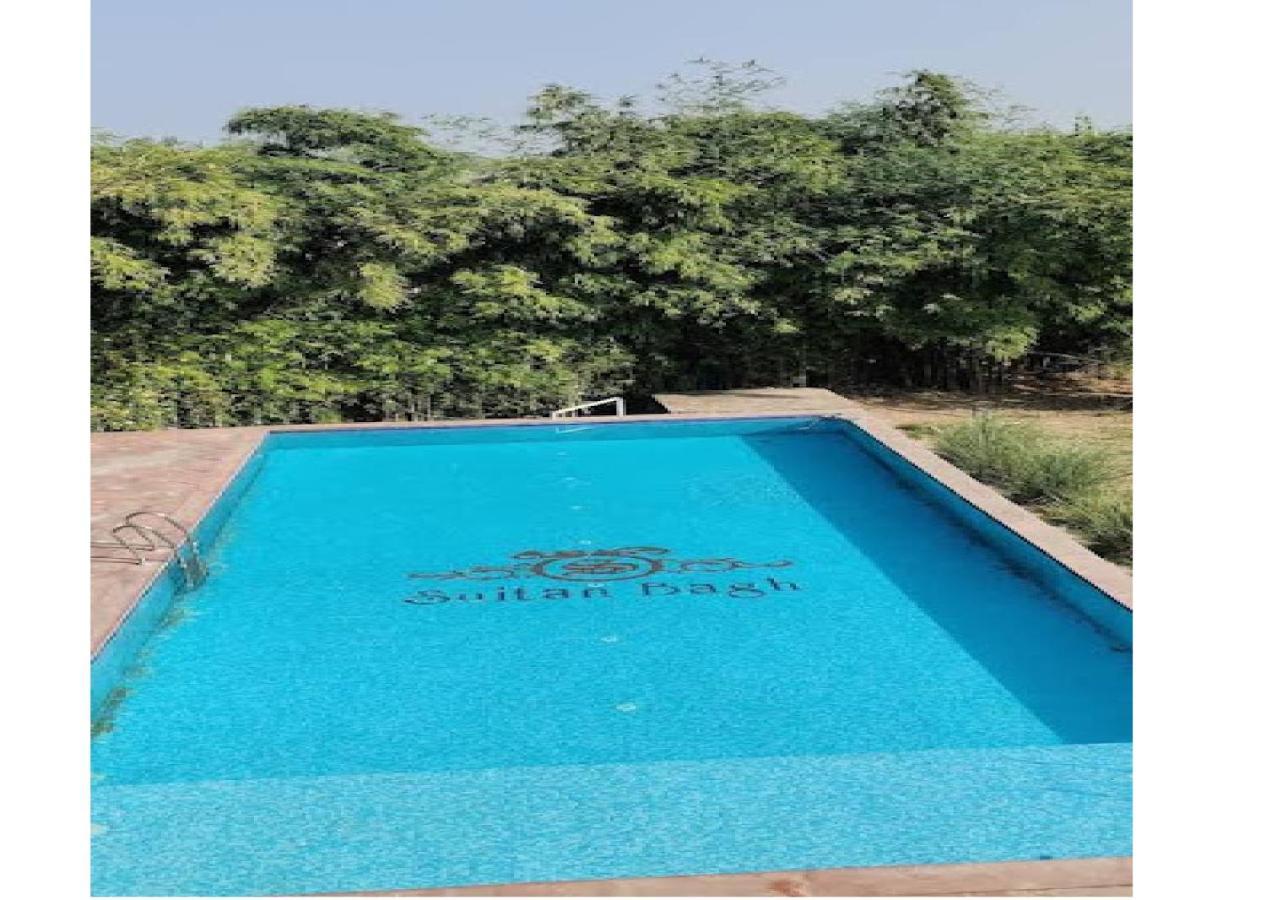 Sultan Bagh Resort By The Sky Imperial 萨瓦伊马多普尔 外观 照片