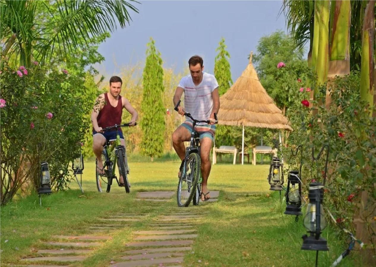 Sultan Bagh Resort By The Sky Imperial 萨瓦伊马多普尔 外观 照片
