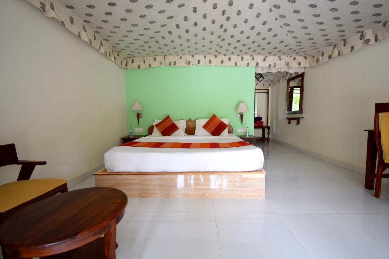 Sultan Bagh Resort By The Sky Imperial 萨瓦伊马多普尔 外观 照片